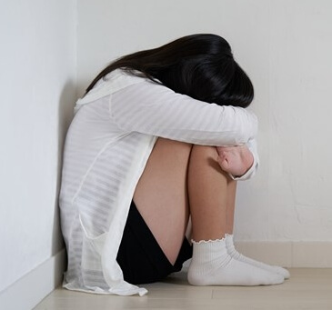 不登校の中学生の女の子